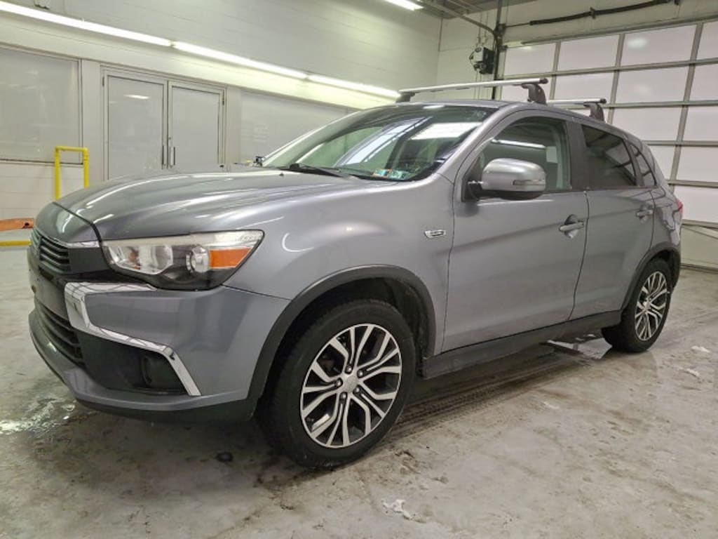 Used 2017 Mitsubishi Outlander Sport 2.0 ES SUV