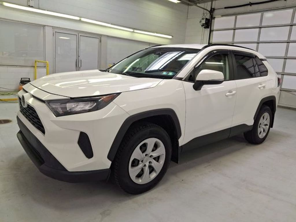 Used 2019 Toyota RAV4 LE SUV