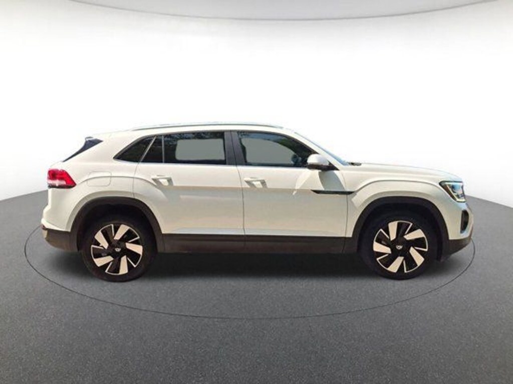 Used 2024 Volkswagen Atlas Cross Sport 2.0T SE w/Technology SUV