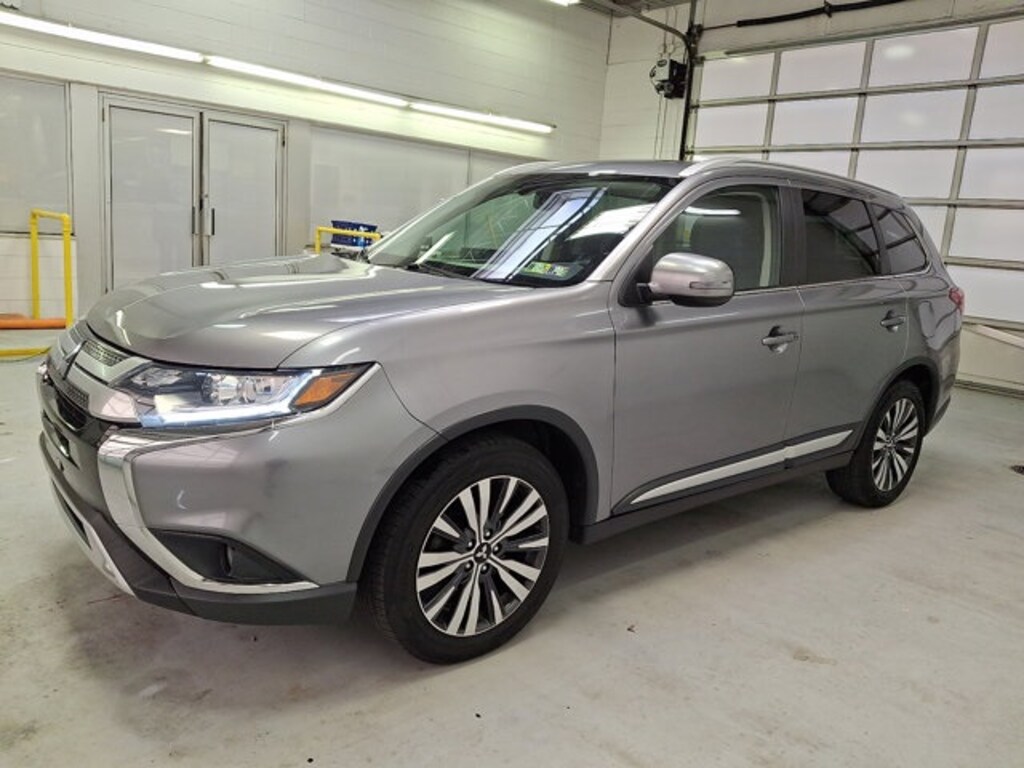 Used 2019 Mitsubishi Outlander SEL SUV