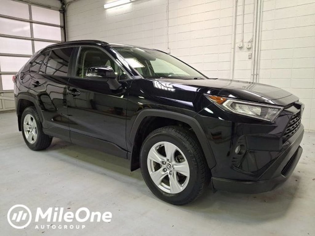 Used 2020 Toyota RAV4 XLE SUV