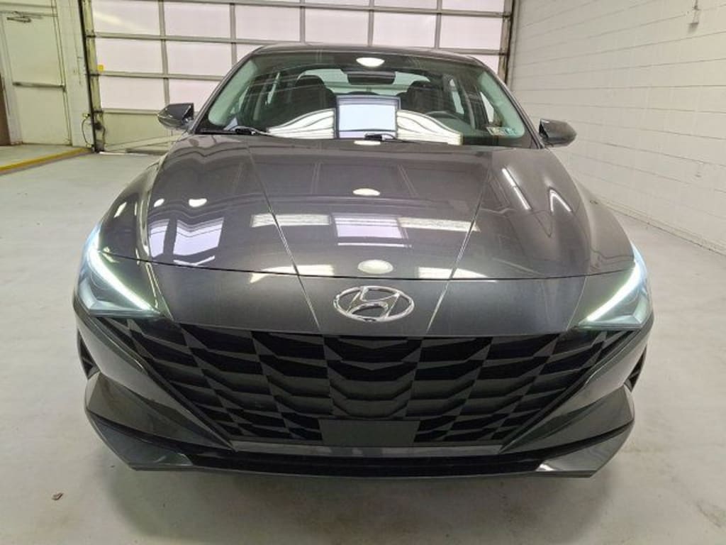 Used 2021 Hyundai Elantra SEL Sedan