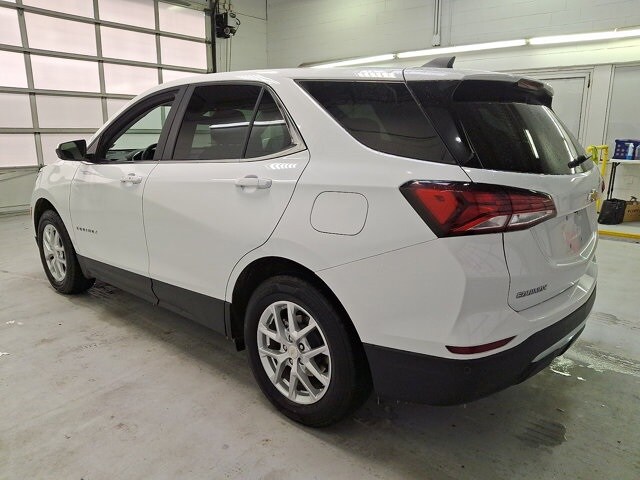 2024 Chevrolet Equinox LT photo 4