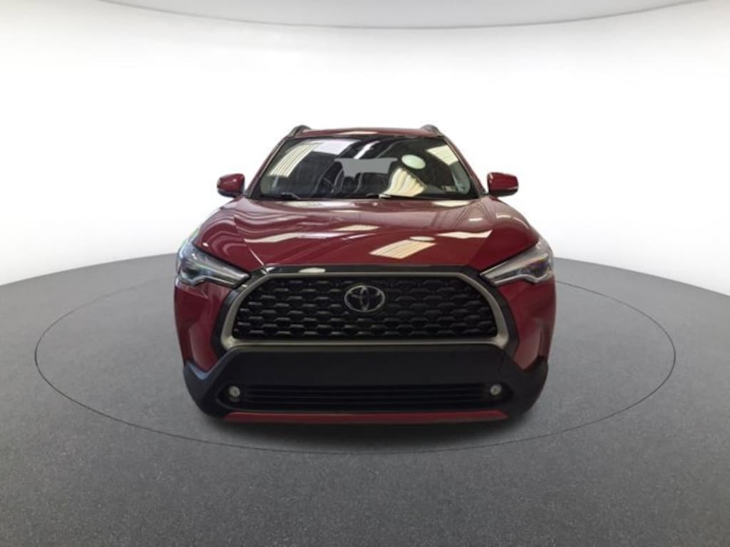 Used 2023 Toyota Corolla Cross XLE SUV