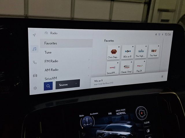 2023 Lexus LX F-Sport - Photo 19