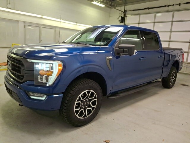 2022 Ford F-150 XLT photo 3