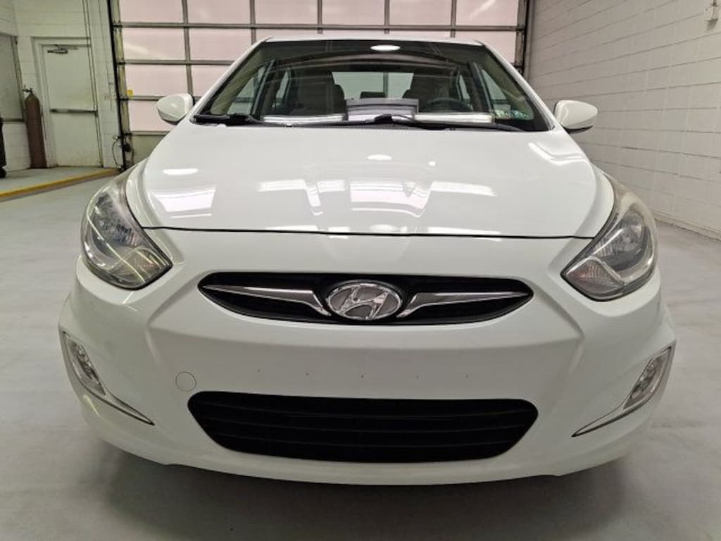 Used 2013 Hyundai Accent GLS Sedan