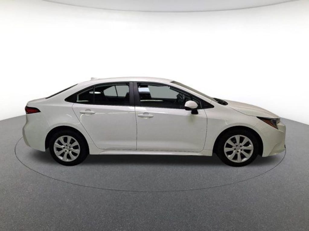 Used 2024 Toyota Corolla LE Sedan
