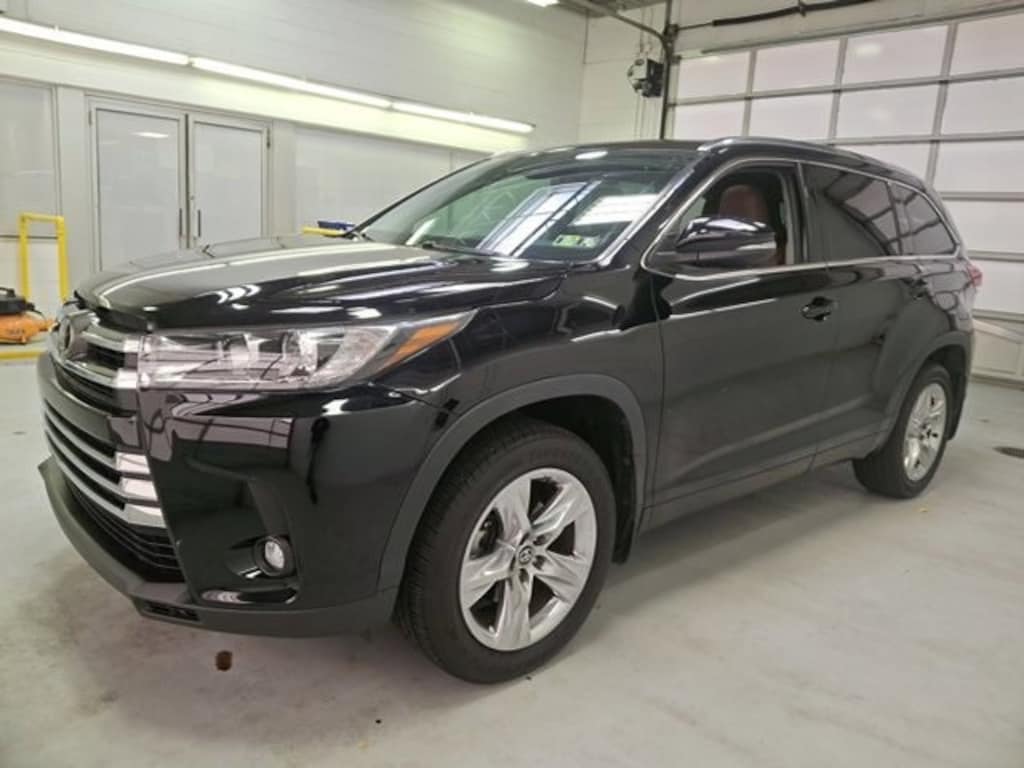 Used 2019 Toyota Highlander Limited SUV