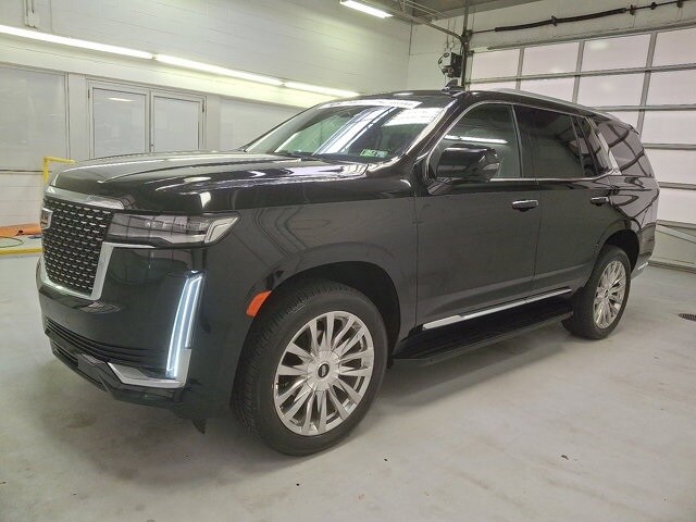2023 Cadillac Escalade Premium Luxury photo 2