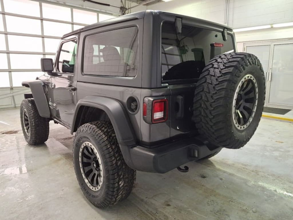Used 2018 Jeep Wrangler Sport S SUV