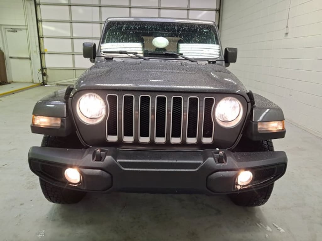 Used 2022 Jeep Wrangler Unlimited Sahara SUV