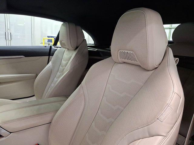2024 BMW 8 Series 840i - Photo 16