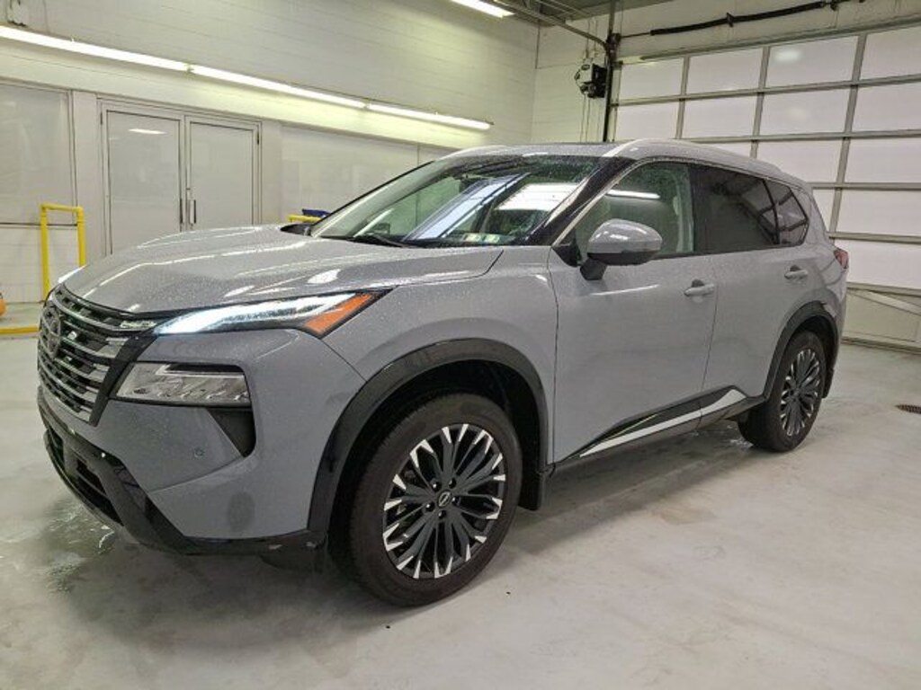 Used 2024 Nissan Rogue Platinum SUV