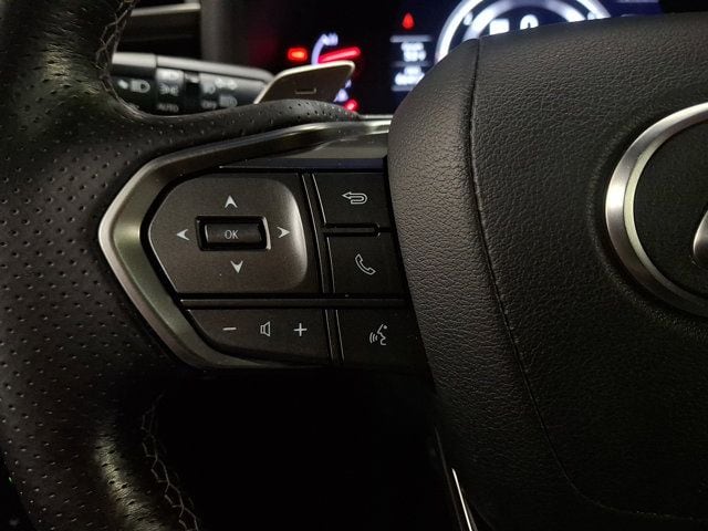 2023 Lexus LX F-Sport - Photo 23