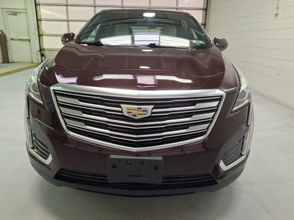 Used 2018 CADILLAC XT5 Base SUV