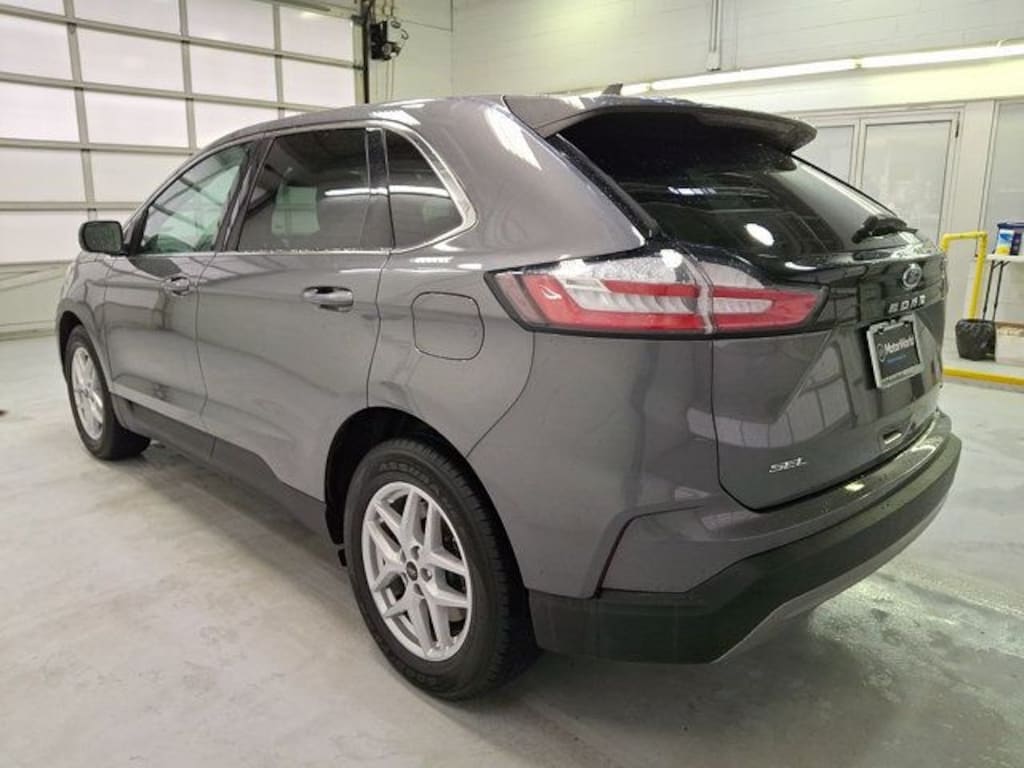 Used 2024 Ford Edge SEL SUV
