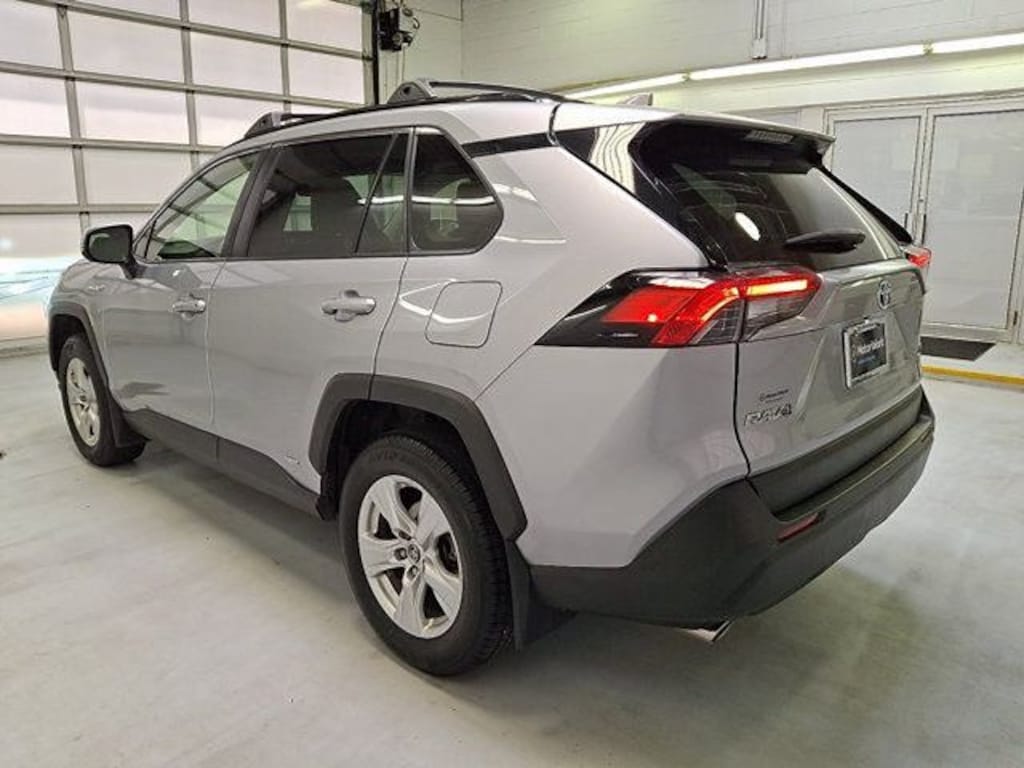 Used 2019 Toyota RAV4 Hybrid XLE SUV