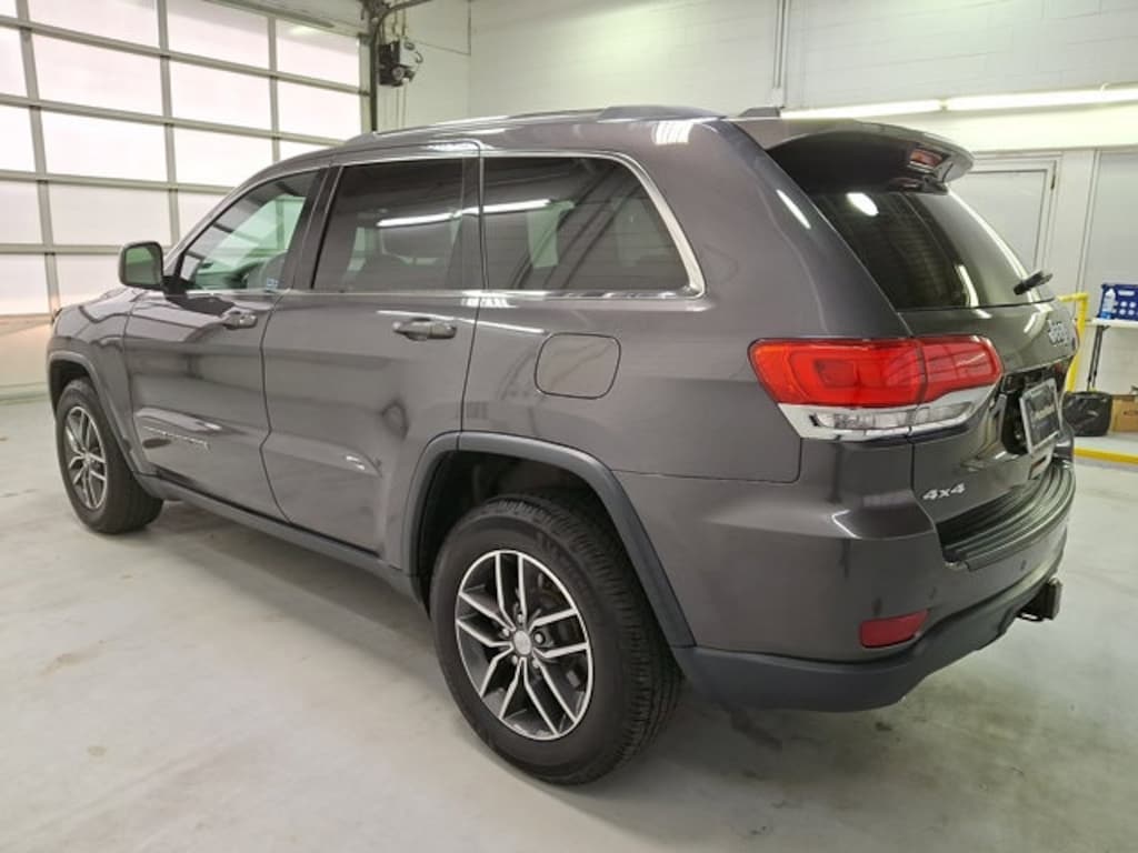 Used 2018 Jeep Grand Cherokee Laredo E SUV