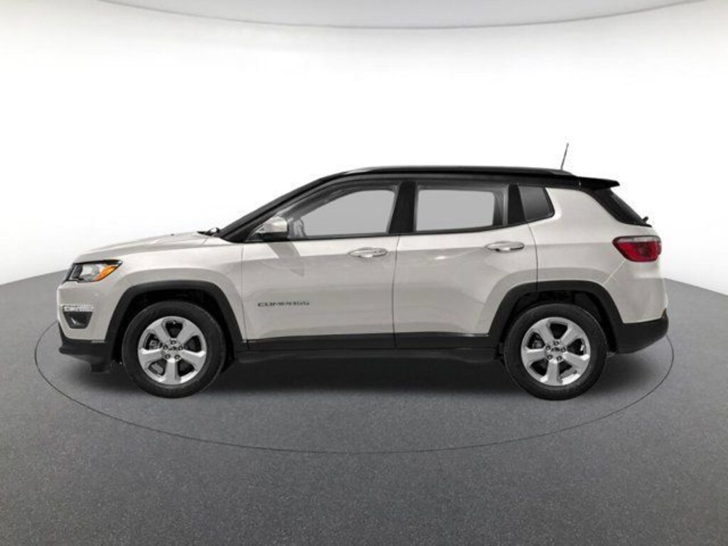 Used 2018 Jeep Compass Latitude SUV