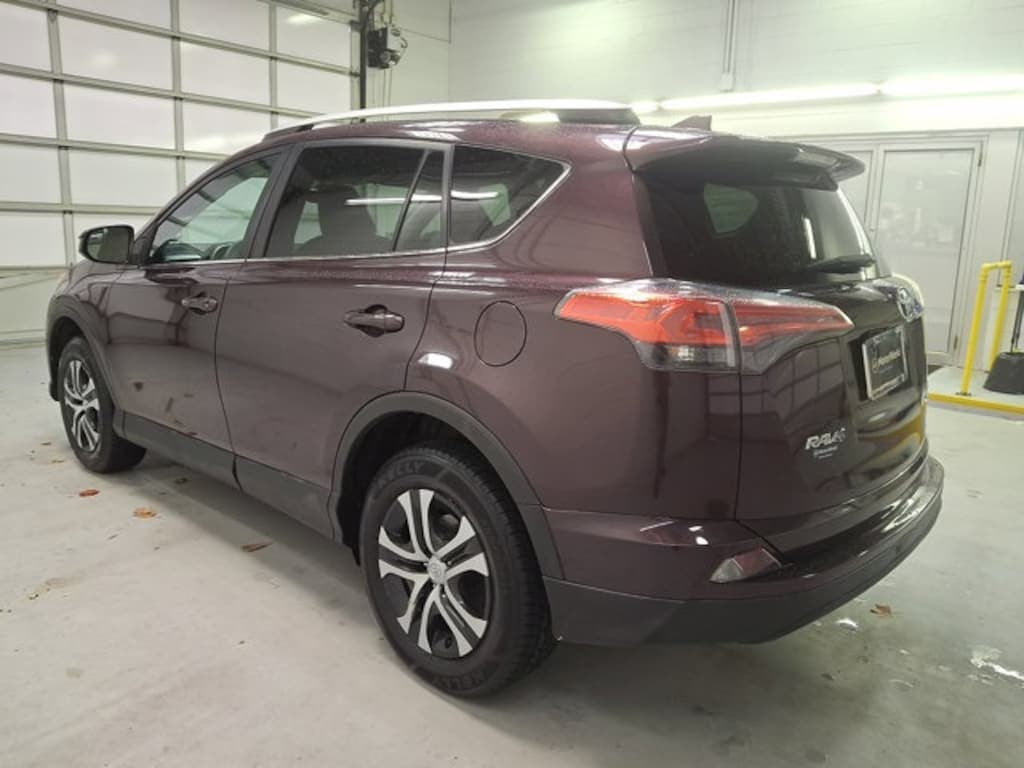 Used 2016 Toyota RAV4 LE SUV