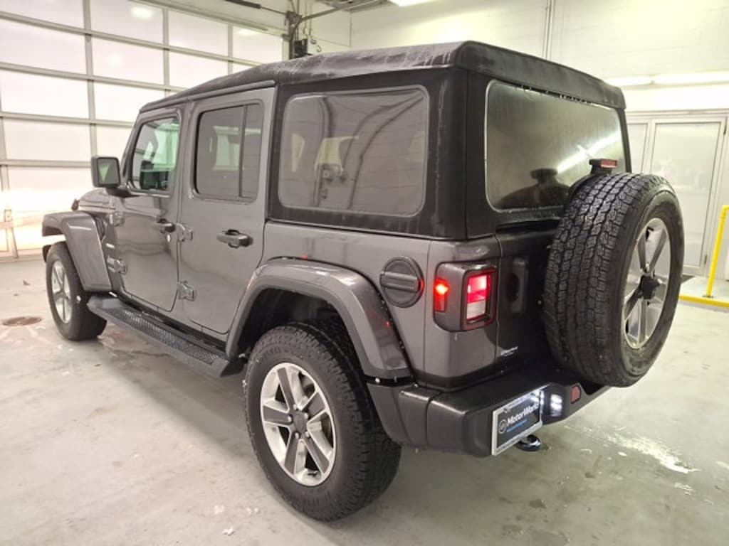 Used 2022 Jeep Wrangler Unlimited Sahara SUV