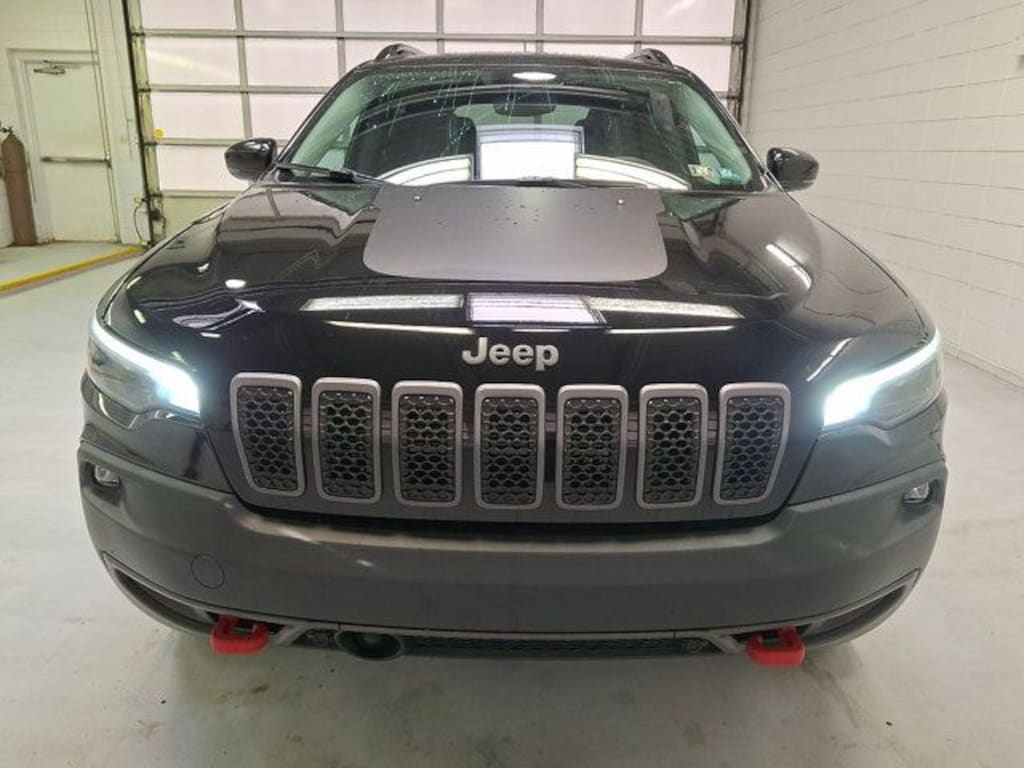 Used 2022 Jeep Cherokee Trailhawk SUV