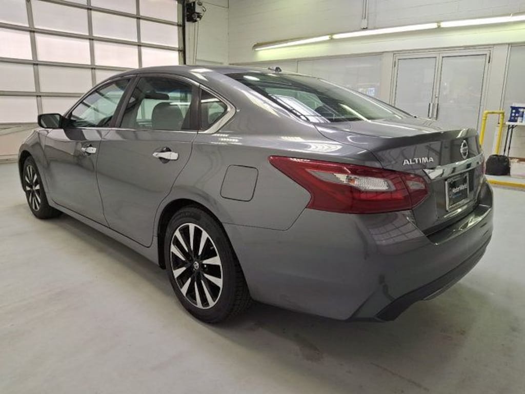 Used 2018 Nissan Altima 2.5 SV Sedan