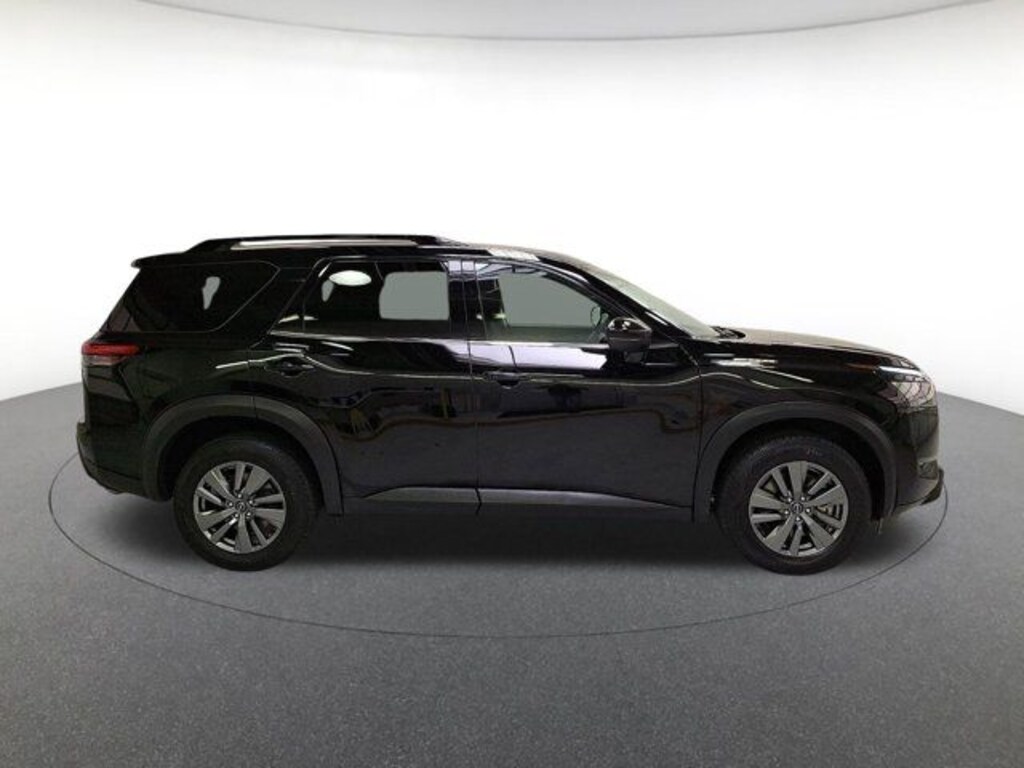 Used 2025 Nissan Pathfinder SV SUV