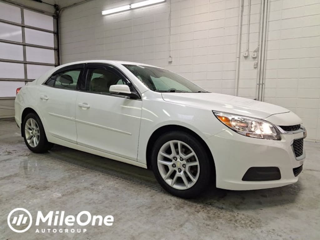 Used 2016 Chevrolet Malibu Limited LT Sedan
