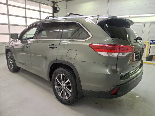 2018 Toyota Highlander XLE photo 2