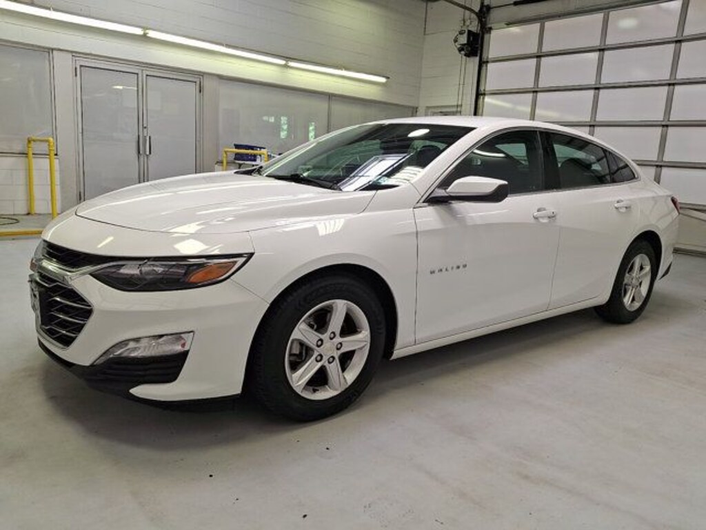 Used 2024 Chevrolet Malibu LT Sedan