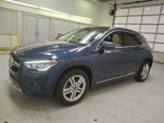 2021 Mercedes Benz GLA 250 4MATIC photo 3