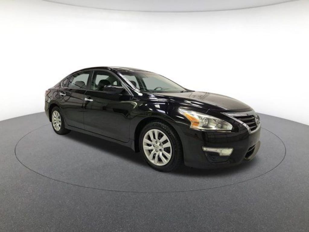 Used 2015 Nissan Altima 2.5 S Sedan
