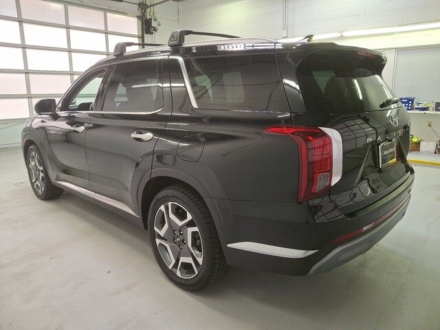 2023 Hyundai Palisade Limited photo 4