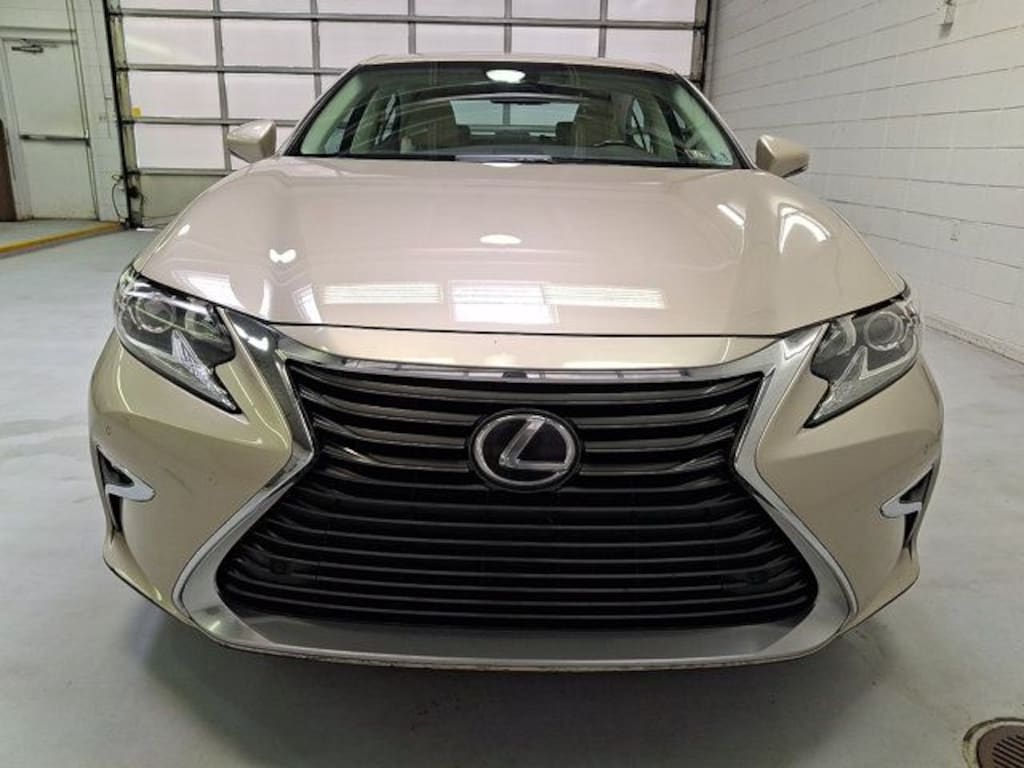 Used 2018 Lexus ES 350 Sedan