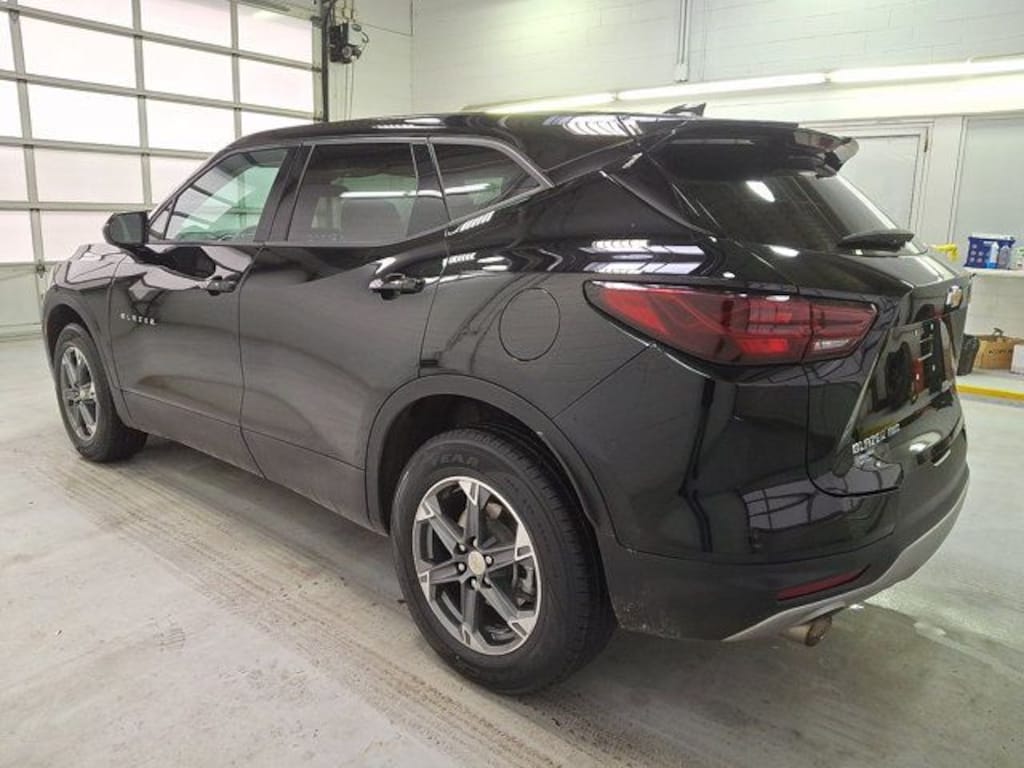 Used 2025 Chevrolet Blazer LT SUV