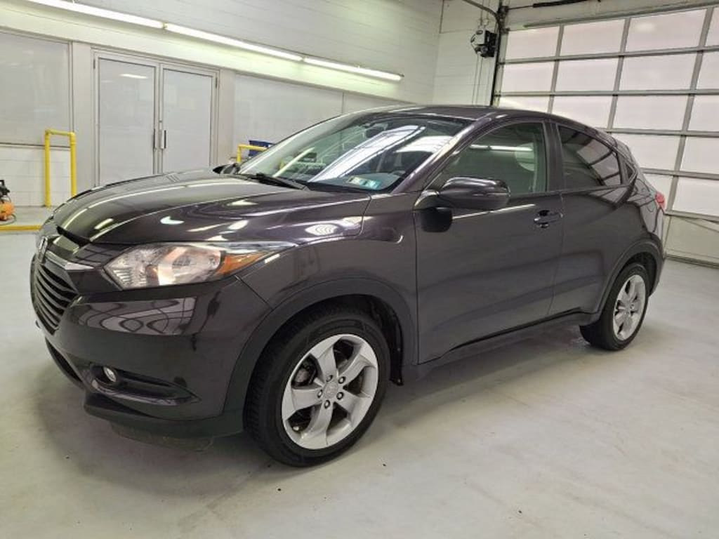 Used 2017 Honda HR-V EX SUV