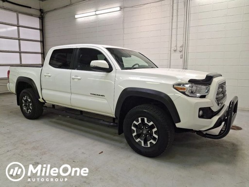 Used 2017 Toyota Tacoma TRD Off-Road Truck