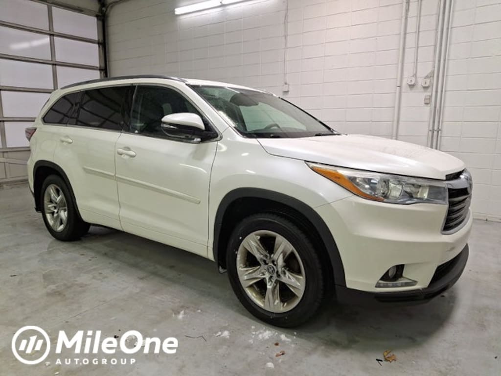 Used 2016 Toyota Highlander Limited SUV