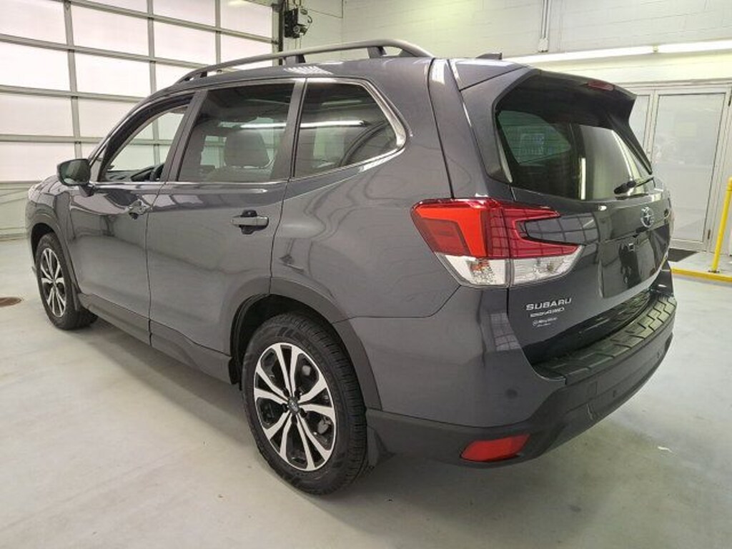 Used 2023 Subaru Forester Limited SUV