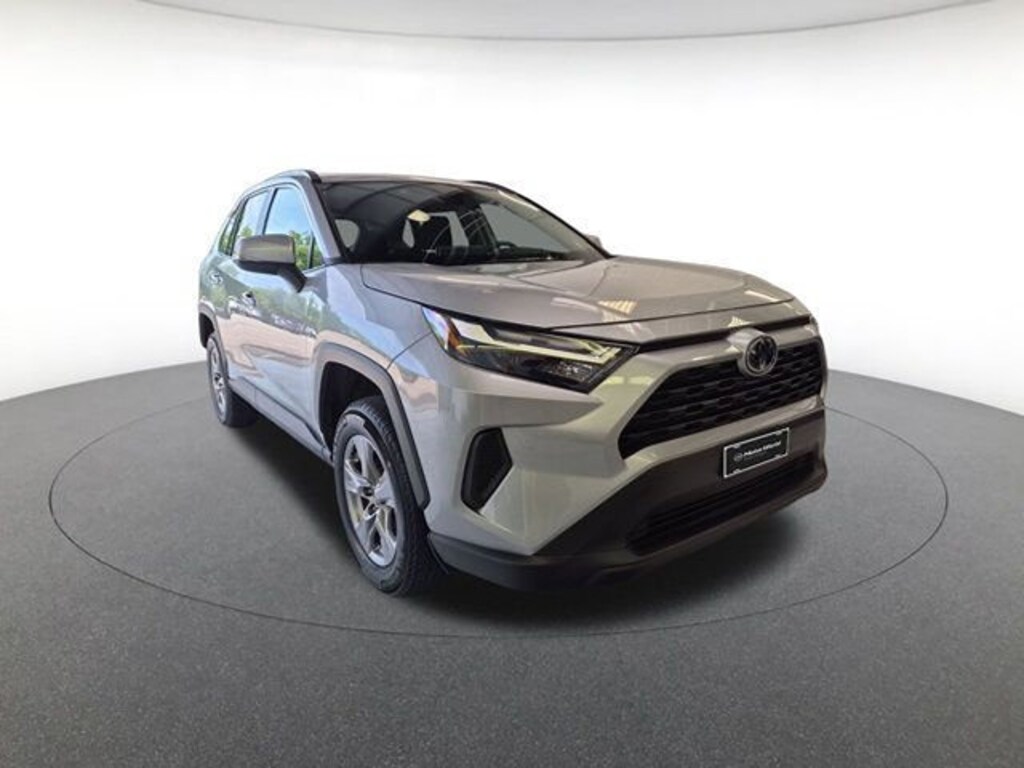 Used 2025 Toyota RAV4 XLE SUV