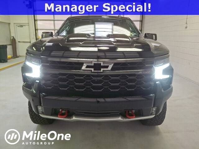2024 Chevrolet Silverado 1500 ZR2 photo 2