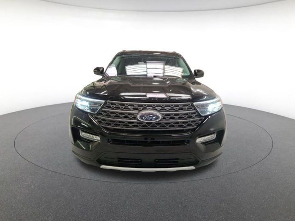 Used 2024 Ford Explorer XLT SUV