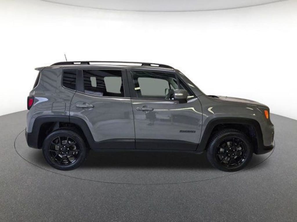 Used 2020 Jeep Renegade Latitude SUV