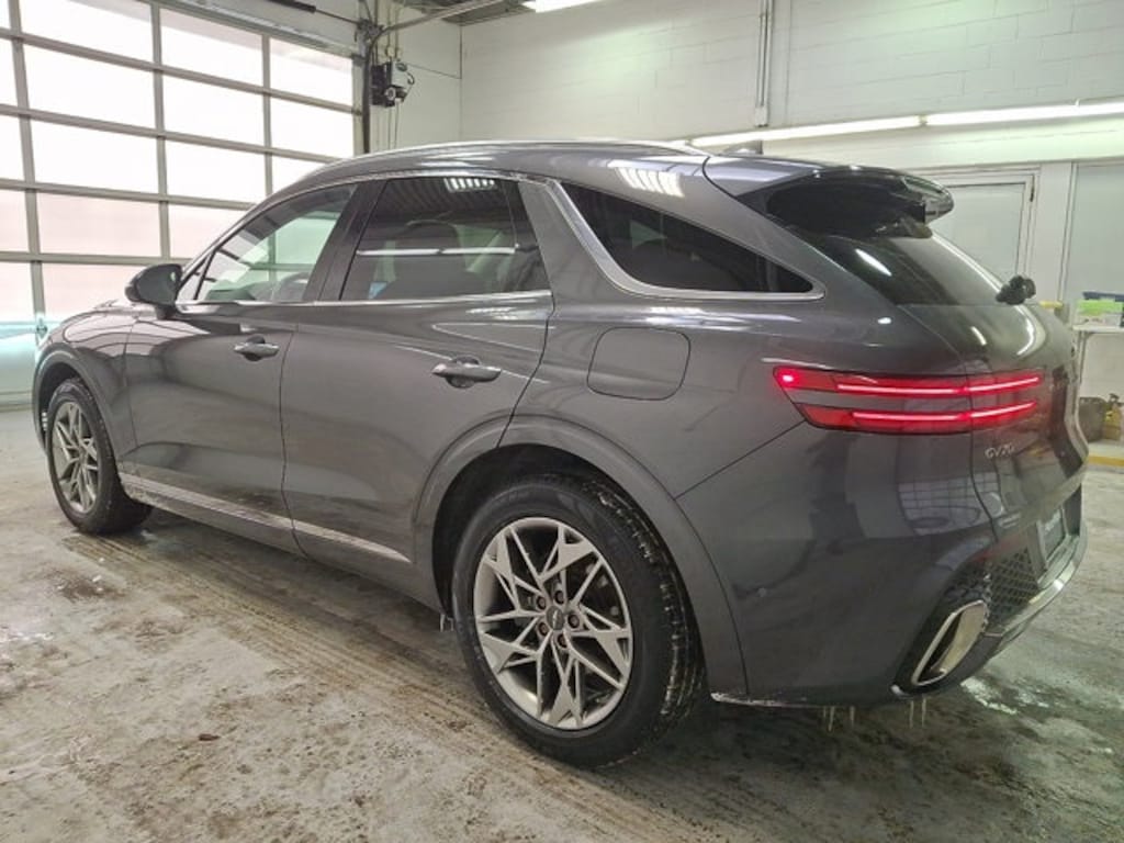 Used 2022 Genesis GV70 2.5T SUV