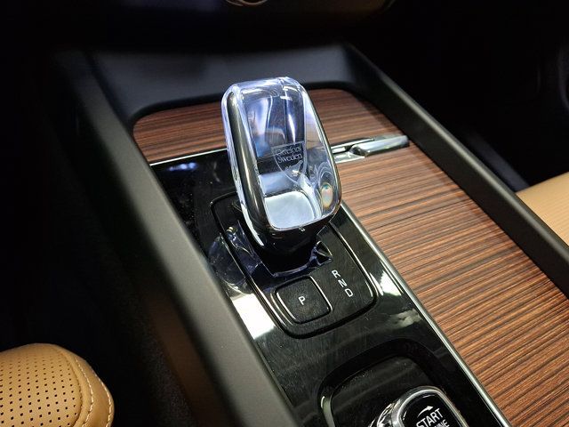 2025 Volvo XC60 Ultra - Photo 15