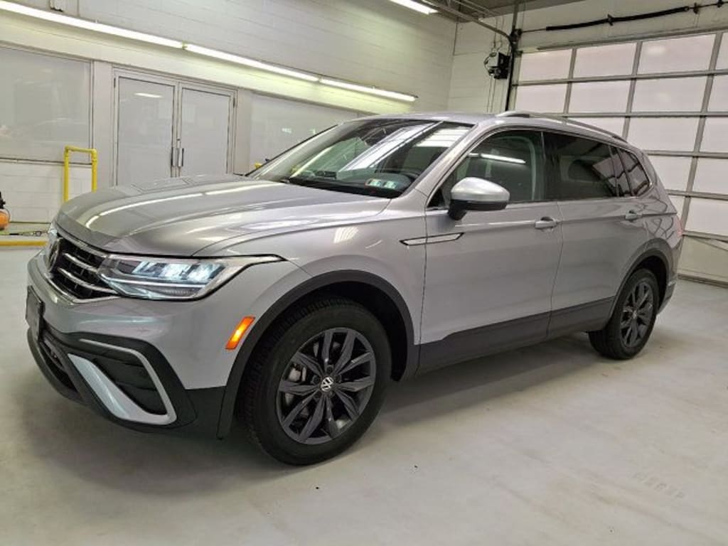 Used 2023 Volkswagen Tiguan 2.0T SE SUV