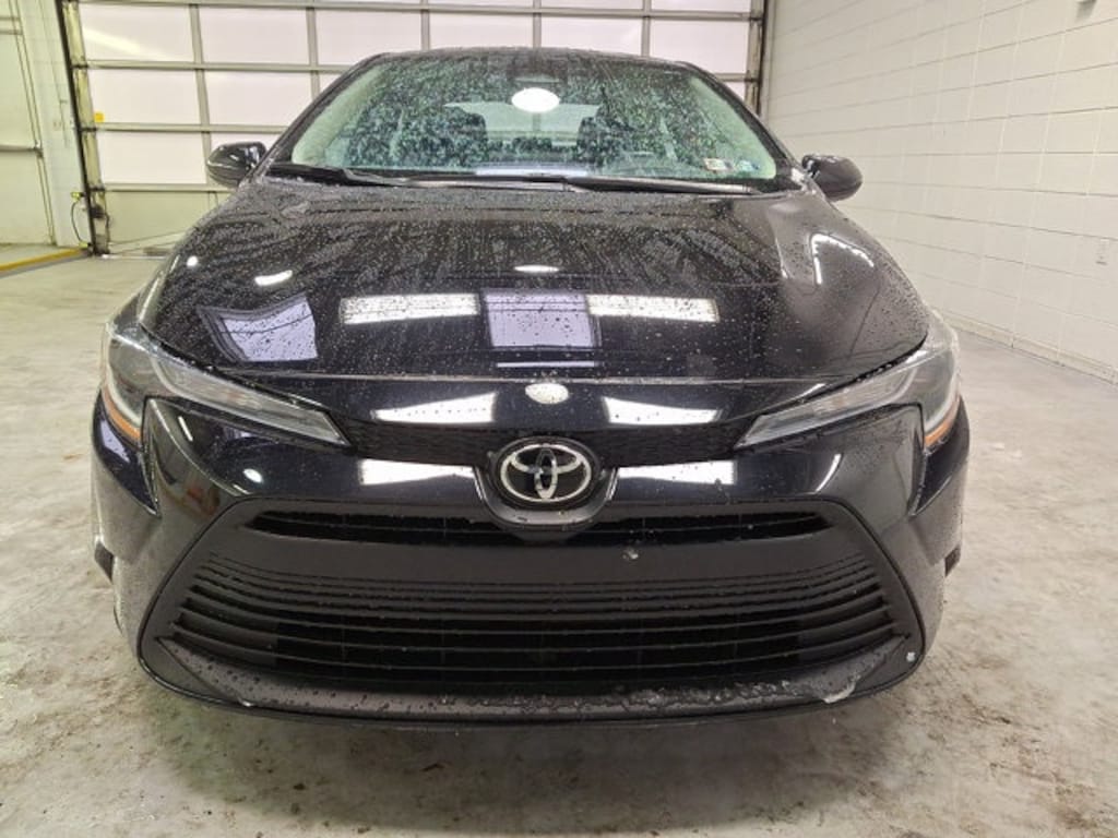 Used 2024 Toyota Corolla LE Sedan