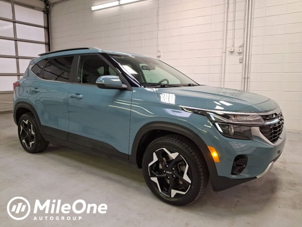 Used 2024 Kia Seltos EX SUV